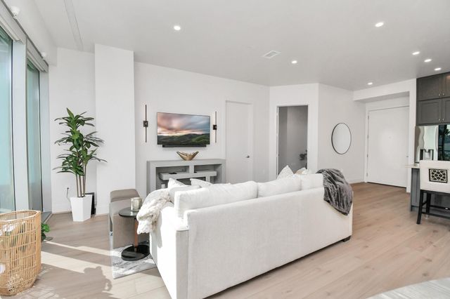 1600 Post Oak Boulevard 807, Houston, TX 77056