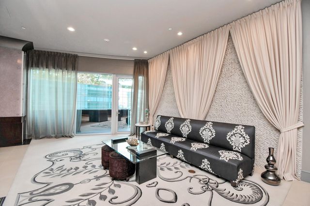 1600 Post Oak Boulevard 807, Houston, TX 77056