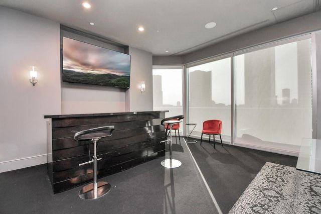 1600 Post Oak Boulevard 807, Houston, TX 77056