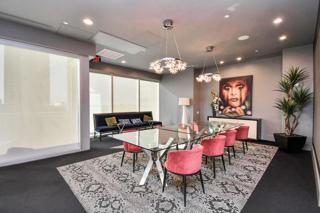 1600 Post Oak Boulevard 807, Houston, TX 77056