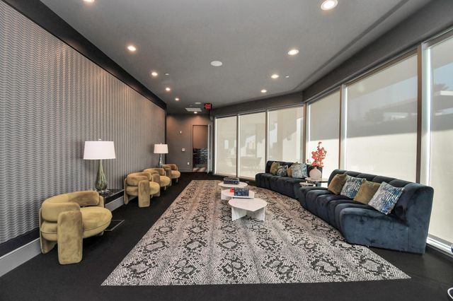 1600 Post Oak Boulevard 807, Houston, TX 77056