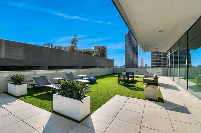 1600 Post Oak Boulevard 807, Houston, TX 77056