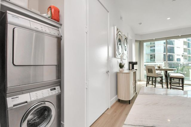 1600 Post Oak Boulevard 807, Houston, TX 77056