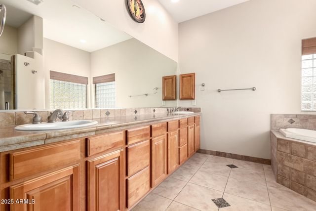 44807 N 12TH Street, New River, AZ 85087