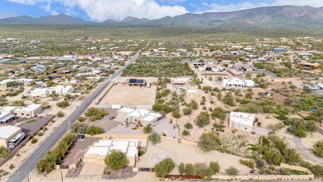 44807 N 12TH Street, New River, AZ 85087