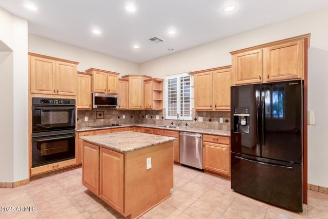 44807 N 12TH Street, New River, AZ 85087