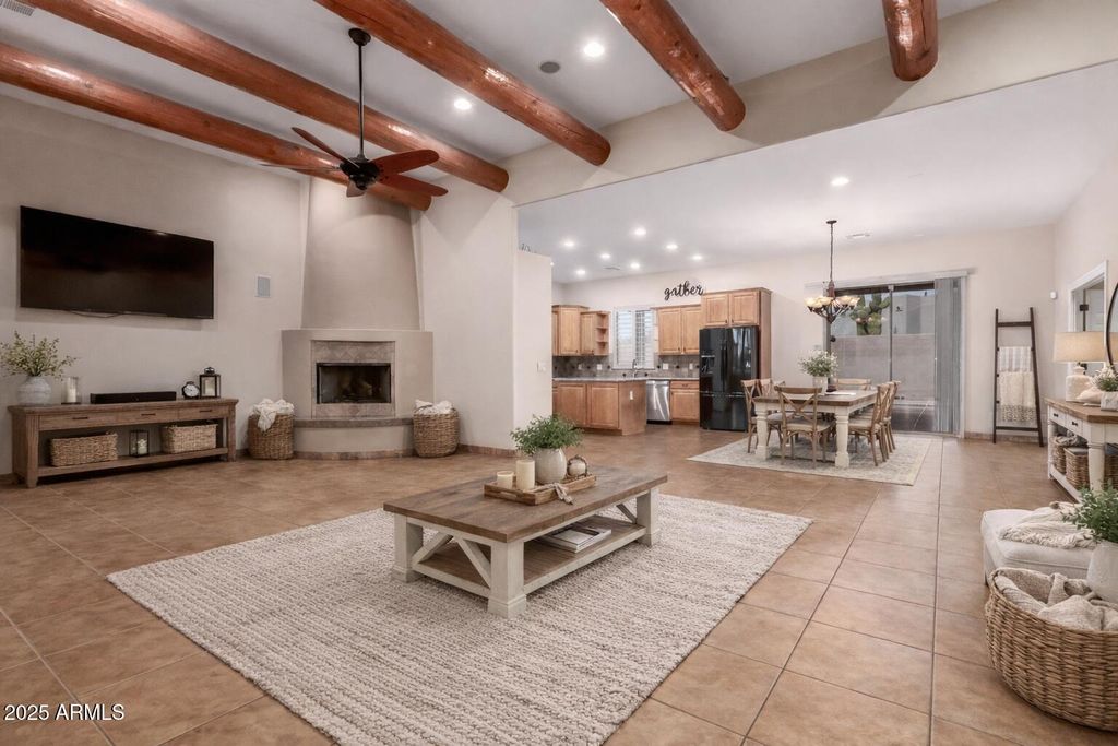 44807 N 12TH Street, New River, AZ 85087