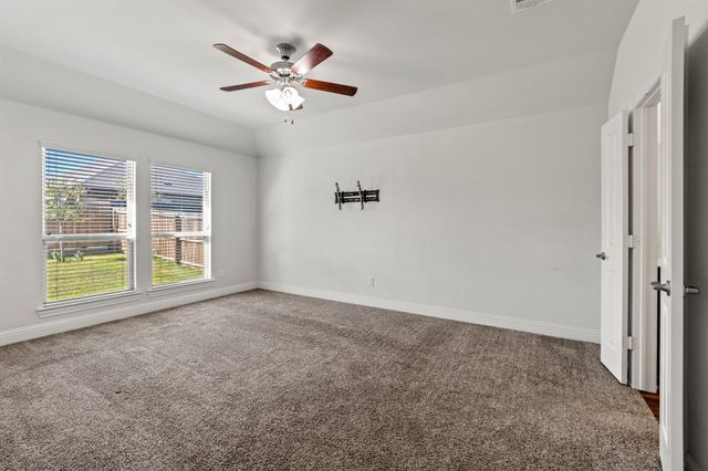 11004 Blaze, Aubrey, TX 76227