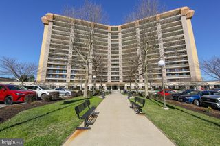 20724 VALLEY FORGE CIR #724, King Of Prussia, PA 19406