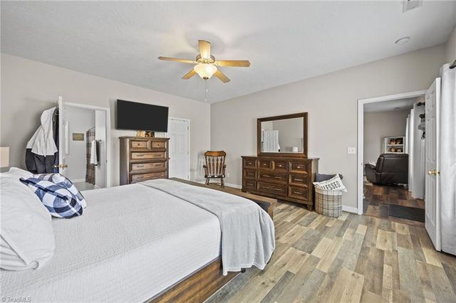 196 Elisha Creek Drive, Mocksville, NC 27028