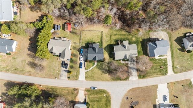 196 Elisha Creek Drive, Mocksville, NC 27028
