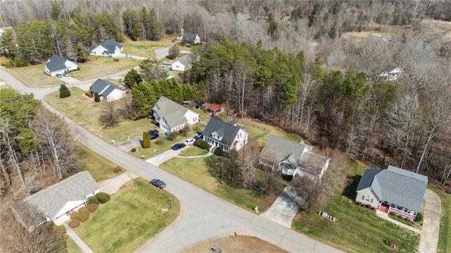 196 Elisha Creek Drive, Mocksville, NC 27028