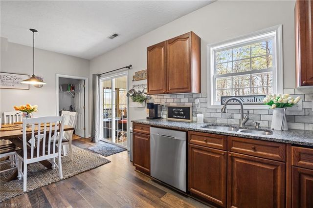 196 Elisha Creek Drive, Mocksville, NC 27028