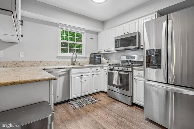 7309 RHONDDA DR, Lorton, VA 22079