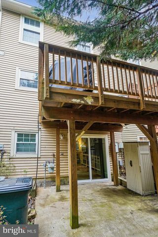 7309 RHONDDA DR, Lorton, VA 22079