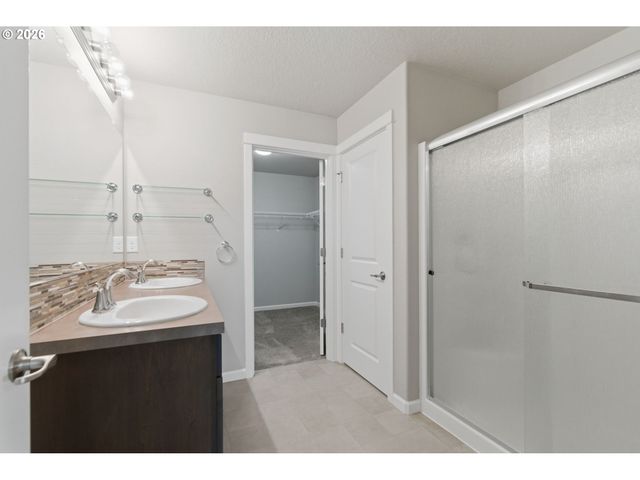3091 Ne HIDDEN MEADOW Dr, Mc Minnville, OR 97128