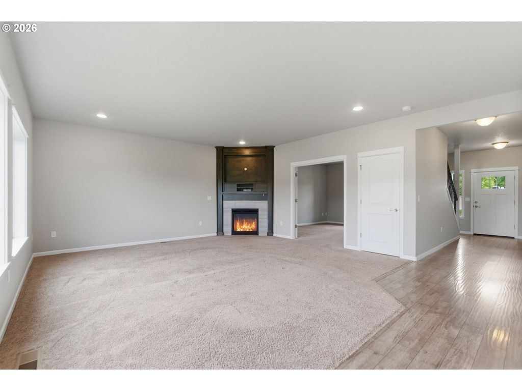 Image 13 of property listing at 3091 Ne HIDDEN MEADOW Dr, Mc Minnville, OR 97128
