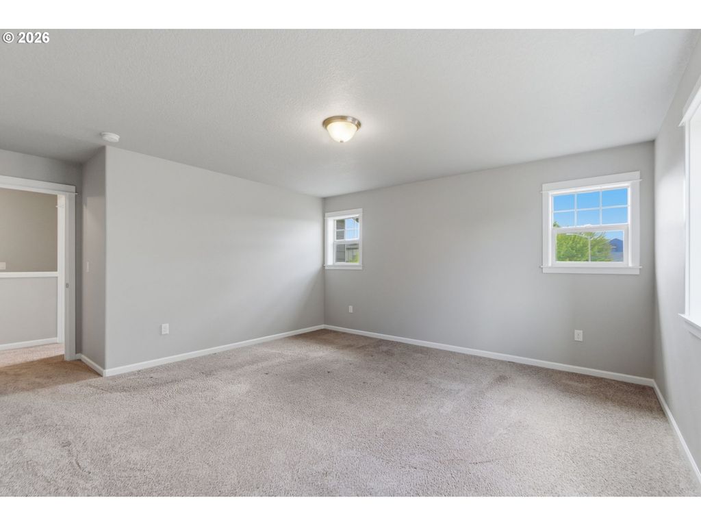 Image 29 of property listing at 3091 Ne HIDDEN MEADOW Dr, Mc Minnville, OR 97128