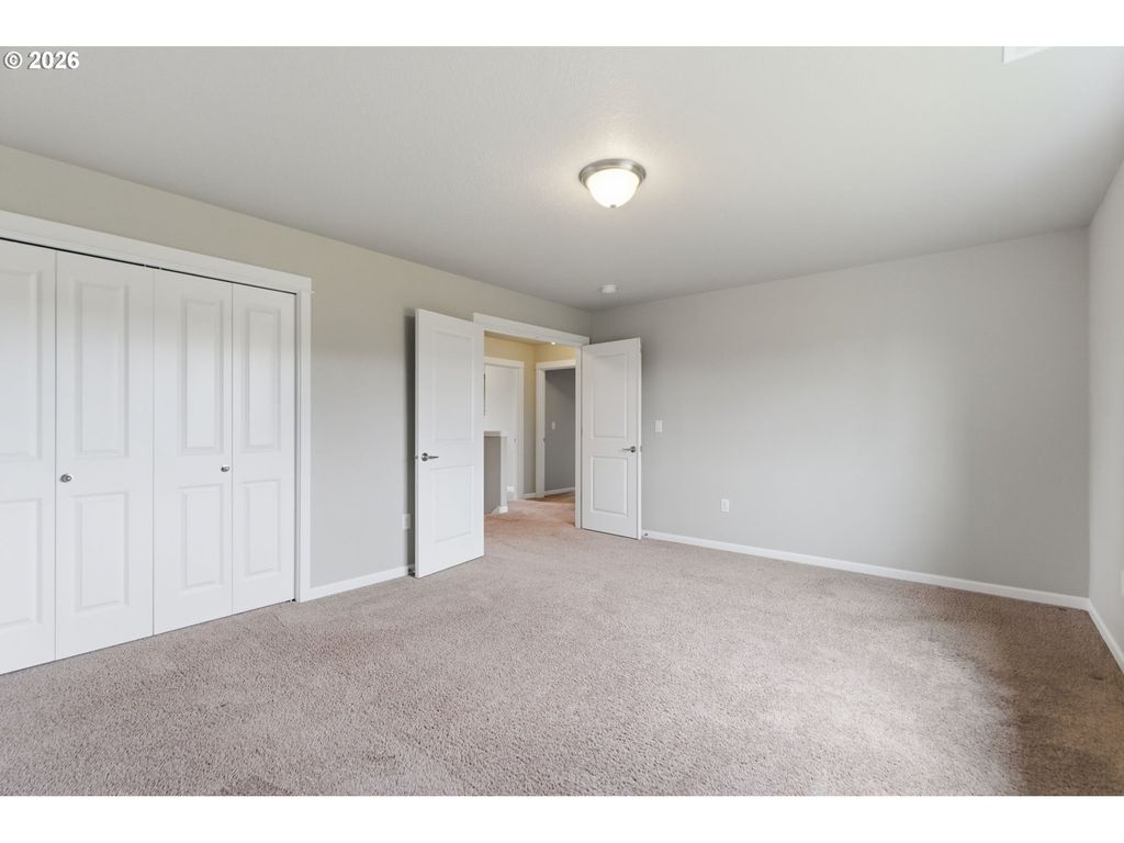 Image 34 of property listing at 3091 Ne HIDDEN MEADOW Dr, Mc Minnville, OR 97128