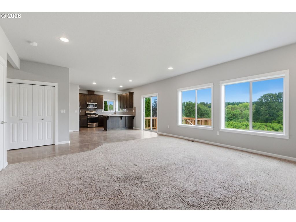 Image 38 of property listing at 3091 Ne HIDDEN MEADOW Dr, Mc Minnville, OR 97128