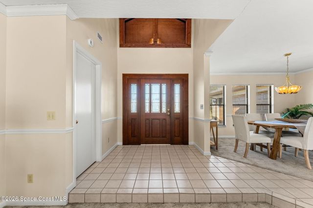 2213 Woodlawn Circle, Melbourne, FL 32934