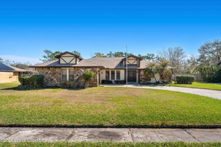 2213 Woodlawn Circle, Melbourne, FL 32934