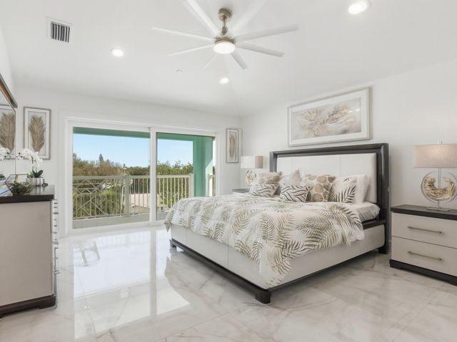 519 Coral Sands Way, Hutchinson Island, FL 34949