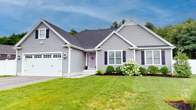 16 Wedge Drive, Lakeville, MA 02347