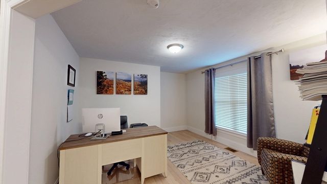 16 Wedge Drive, Lakeville, MA 02347