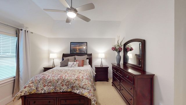 16 Wedge Drive, Lakeville, MA 02347