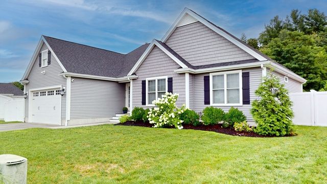 16 Wedge Drive, Lakeville, MA 02347