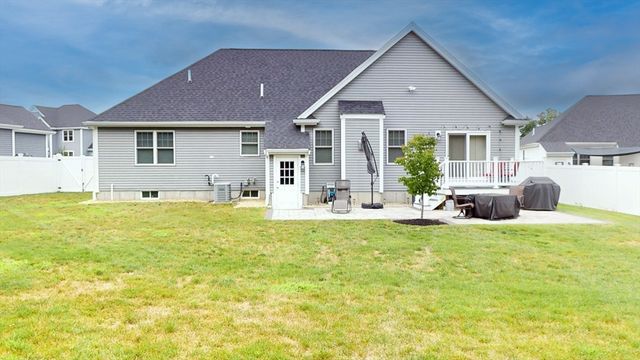 16 Wedge Drive, Lakeville, MA 02347