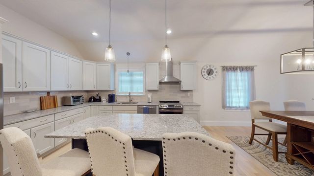16 Wedge Drive, Lakeville, MA 02347