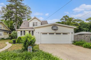 2349 Lakeshore Drive, Muskegon City, MI 49441