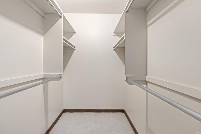 271 N McClellan St Apt 105, Auburn, IN 46706