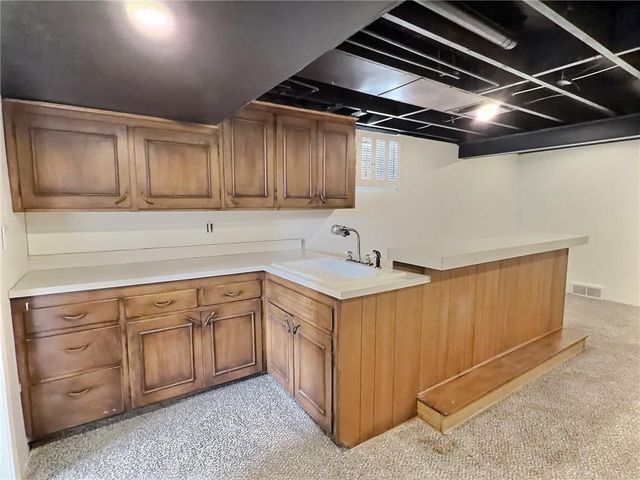 8023 Freeman Avenue, Kansas City, KS 66112