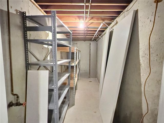 8023 Freeman Avenue, Kansas City, KS 66112