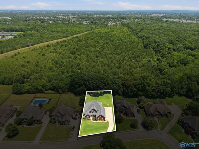2018 Englewood Place SW, Decatur, AL 35603