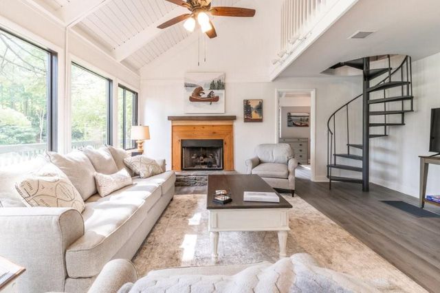1944 Wilderness Parkway 562, Big Canoe, GA 30143