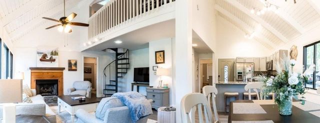 1944 Wilderness Parkway 562, Big Canoe, GA 30143