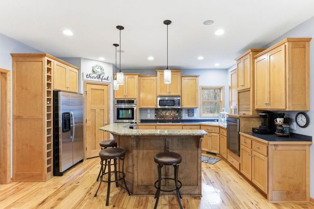 13927 Jodrell Street, Columbus, MN 55014