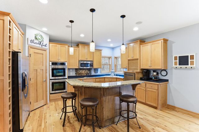 13927 Jodrell Street, Columbus, MN 55014