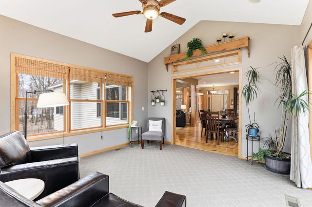 13927 Jodrell Street, Columbus, MN 55014