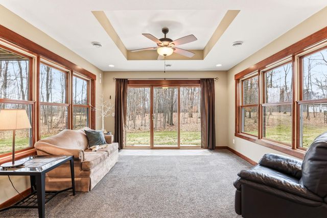 13927 Jodrell Street, Columbus, MN 55014