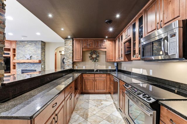 13927 Jodrell Street, Columbus, MN 55014