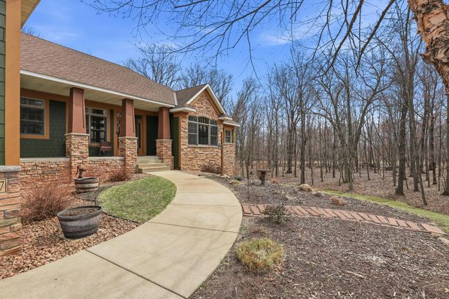 13927 Jodrell Street, Columbus, MN 55014