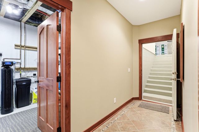 13927 Jodrell Street, Columbus, MN 55014