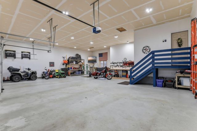 13927 Jodrell Street, Columbus, MN 55014