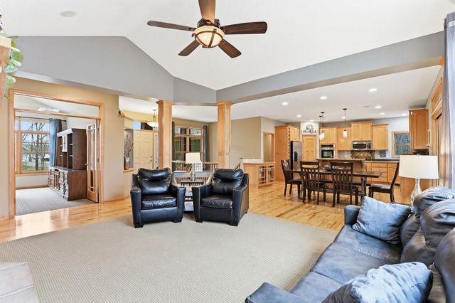 13927 Jodrell Street, Columbus, MN 55014