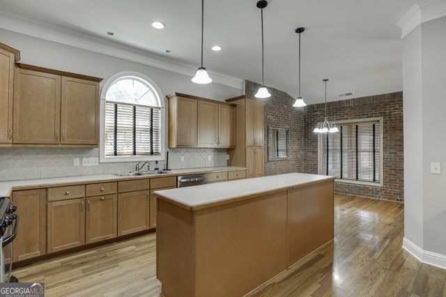 1707 Prospect View Drive, Lawrenceville, GA 30043